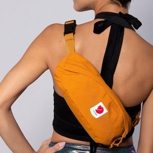 Fjallraven : Ulvo Hip Pack Medium (red/gold)